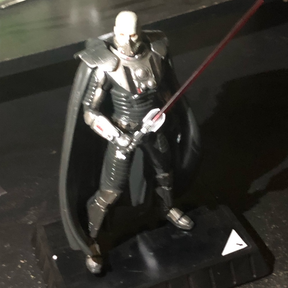 Star Wars:The Old Republic Collector's Edition PC. W/ Darth Malgus Statue & Game